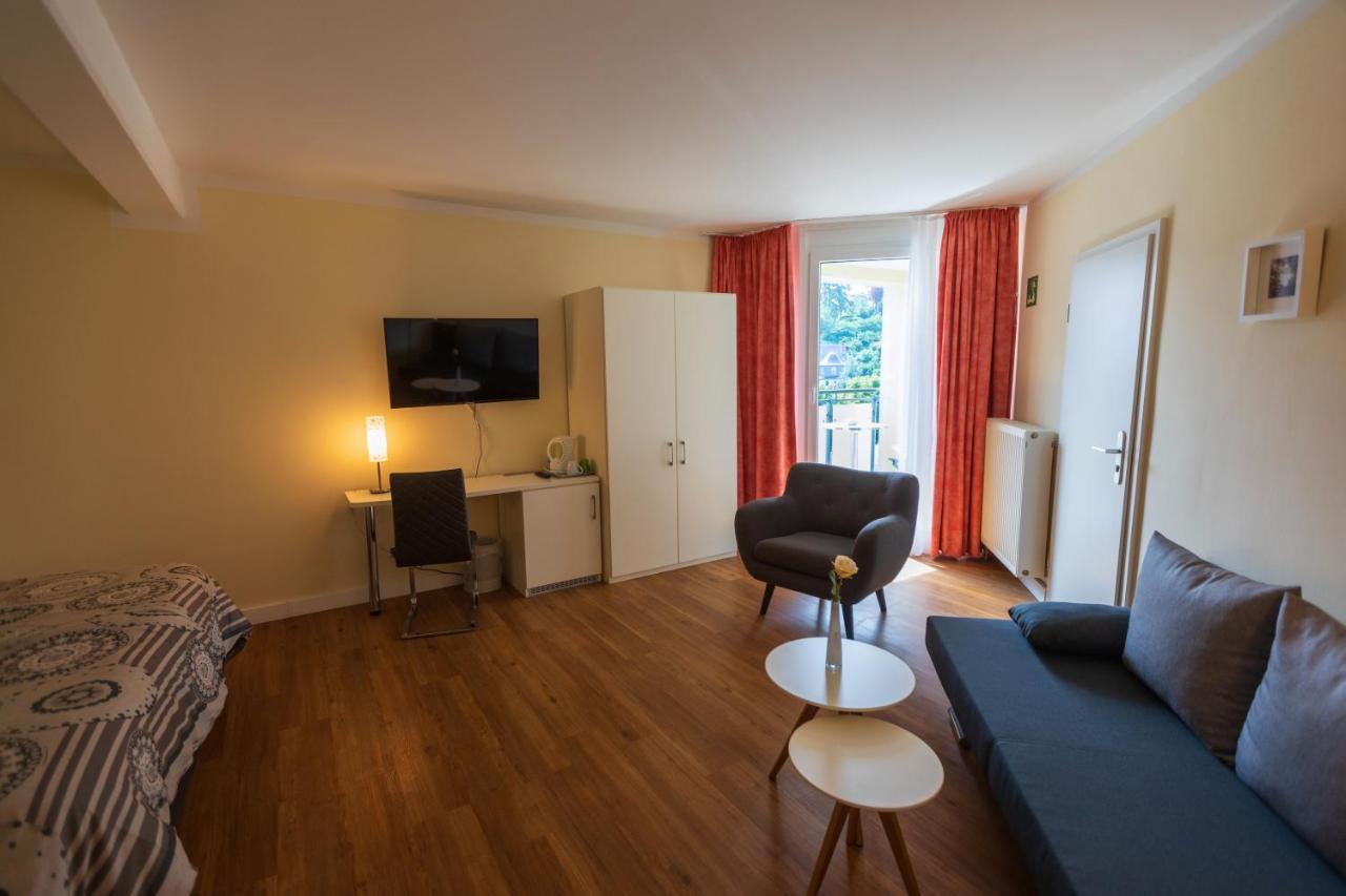 Landhotel Gillenfelder Hof Eksteriør bilde